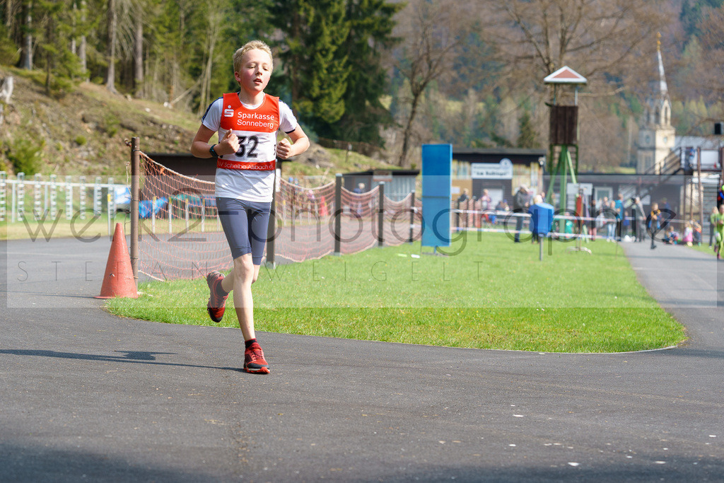Eröffnungs-Cross Scheibe-Alsbach | werk2-photographie oder werk2 ist ein Fotograf in 98724 Neuhaus am Rennweg (Neuhaus/Rwg.) Thüringen für Eventfotografie, Hochzeiten, Sportereignisse oder Sportevents und ist auch mal für den FineArt-Print unterwegs auf der Suche nach dem besten Licht.