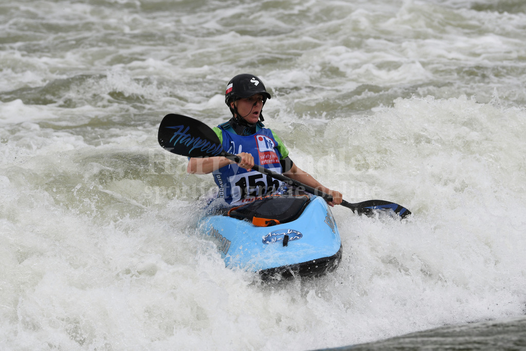 ICF CANOE FREESTYLE WORLD CUP 1 / PLATTLING | 2024 ICF CANOE FREESTYLE WORLD CUP 1 / PLATTLINGWomen's Kayak Surface FinalZofia TULA (Poland) #156 - Realisiert mit Pictrs.com