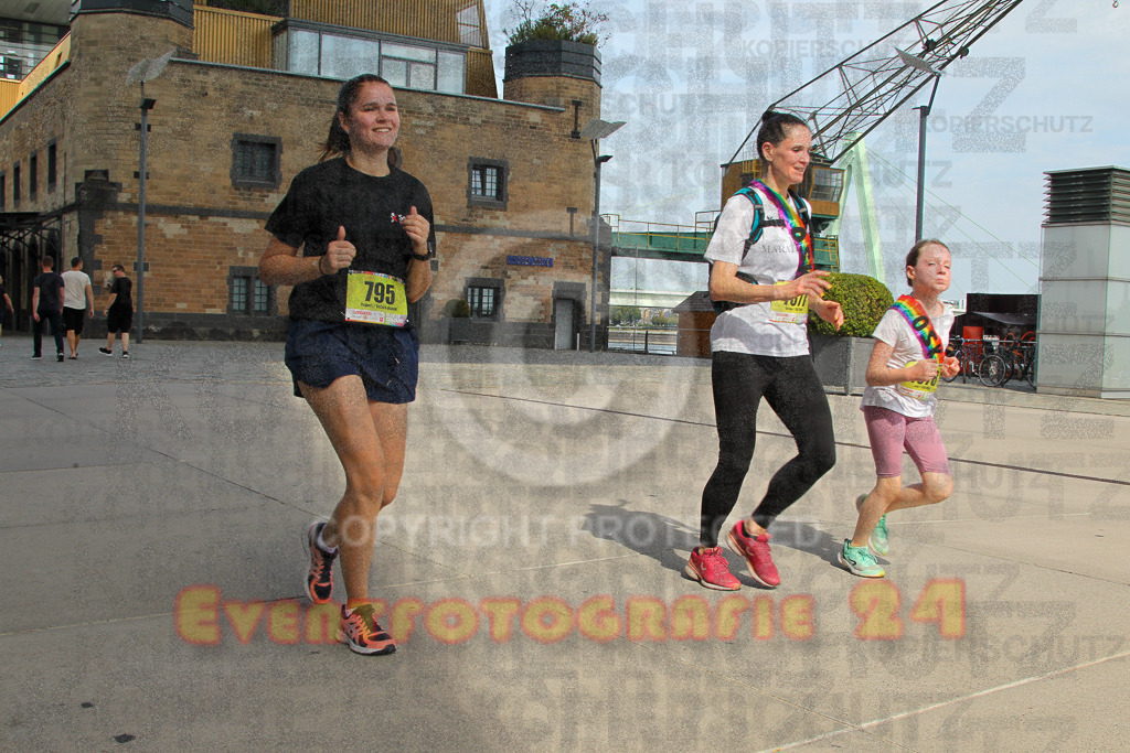 250920_1337_EV4_6289 | Sportfotografie im Rhein-Sieg Kreis, Köln, Bonn, NRW, Rheinland Pfalz, Hessen, etc. Unser Tätigkeitsfeld umfasst den Laufsport vom Volkslauf über den Marathon, Duathlon, Triathon bis zum Ultralauf wie Kölnpfad Ultra oder Schindertrail.