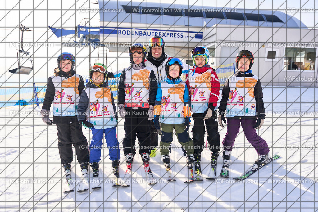 ALP0077_SchiSchule Haginger_Semesterkurs-Gruppe | Skikurs der Schischule Haginger in Mitterbach auf der Gemeindealm, Fr 7. Februar 2025.