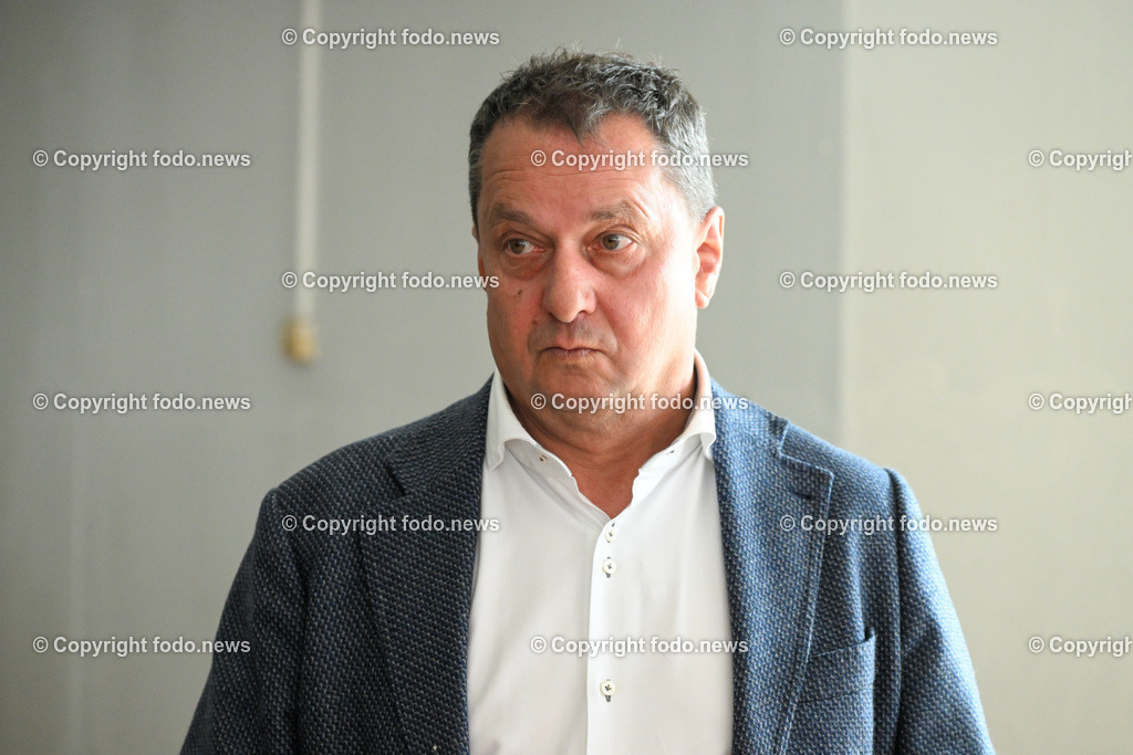 Pressekonferenz LR Markus Achleitner (VP)_ Neues Aktionsprogramm zur Orts- und Stadtkernbelebung in Ooe_ 08.05.2023-26 | 08.05.2023, Perg, AUT, Pressekonferenz LR Markus Achleitner (VP), Neues Aktionsprogramm zur Orts- und Stadtkernbelebung in Ooe, im Bild Labg. Anton Foschauer (VP, Bgm. Perg)