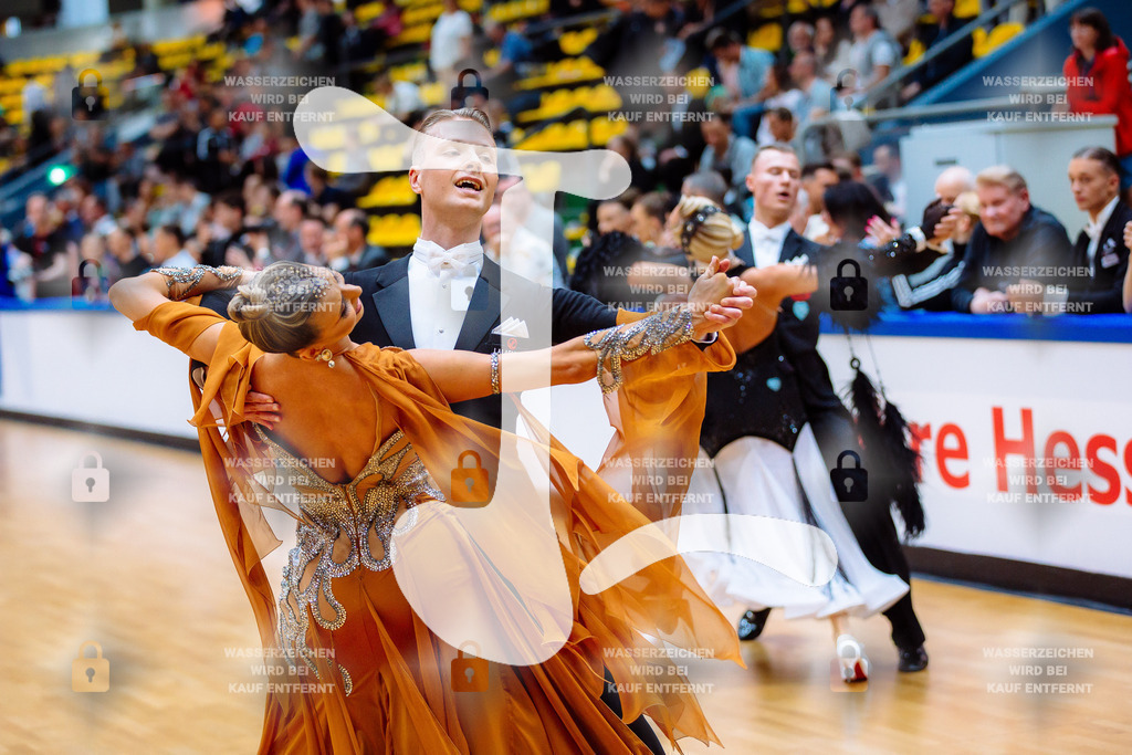 Hessen Tanzt WDSF International Open Standard 2nd (18) Yahor Boldysh _ Irina Averina (TSC Excelsior Dresden)-2025-05-17-9617 | Webshop for digital downloads and prints of dance sport, event & show photographer Julian Link - Realisiert mit Pictrs.com
