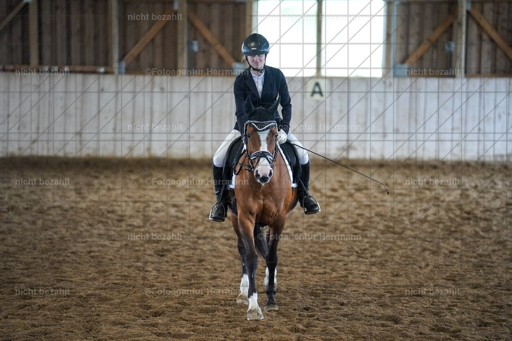 20230518-FAH04103 | Frühjahrsturnier, landberg am Lech, 2023, Reitclub Landsberg, Turnierbilder, Fotos Turnier Landsberg, Fotoagentur Herrmann, Turnierfotografen Bayern, reitsport Fotograf, Pferde Fotograf