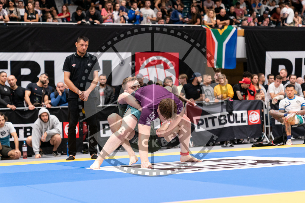20230916PBB5819 | Fighters compete during the grappling tournement ADCC Trials (European, Middle East and African Championship) in Warsaw, Poland, on September 16, 2023.