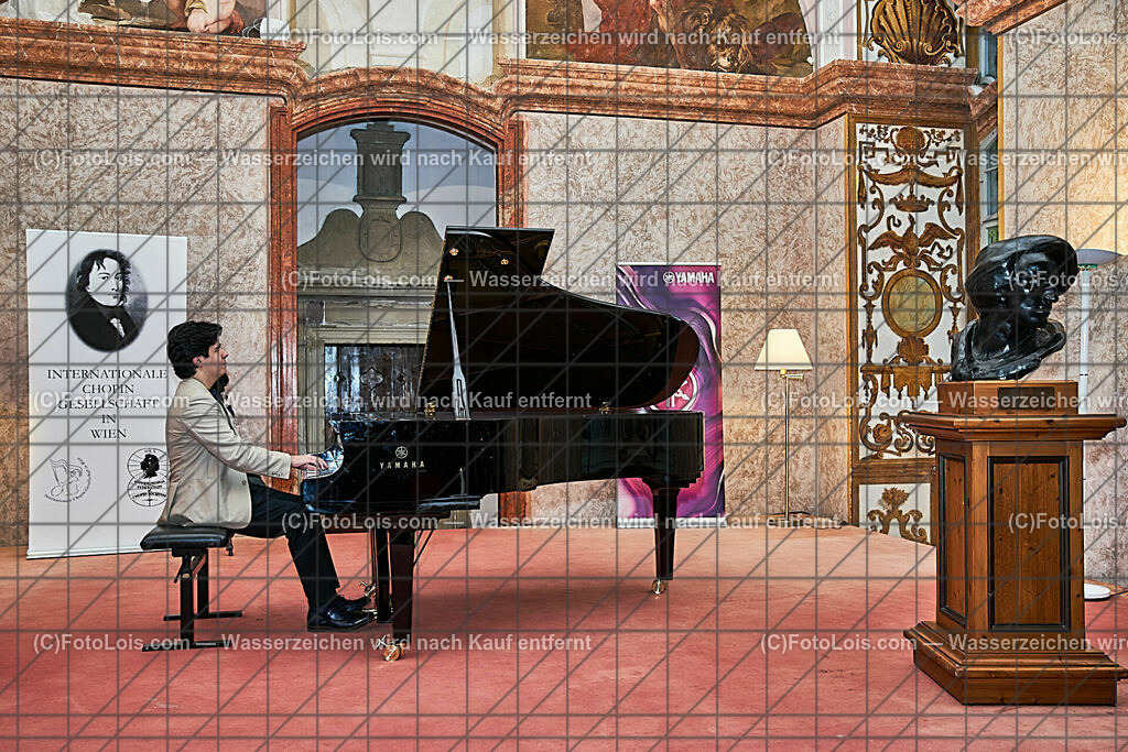 ALS0530_XXXIX-Chopin-Festival_Roham Connor | (C)FotoLois.com, Alois Spandl, XXXIX. internationales CHOPIN-Festival in der Kartause Gaming, NOCTURNO - nächtliches Konzert bei Kerzenlicht, Sa 5. August 2023.