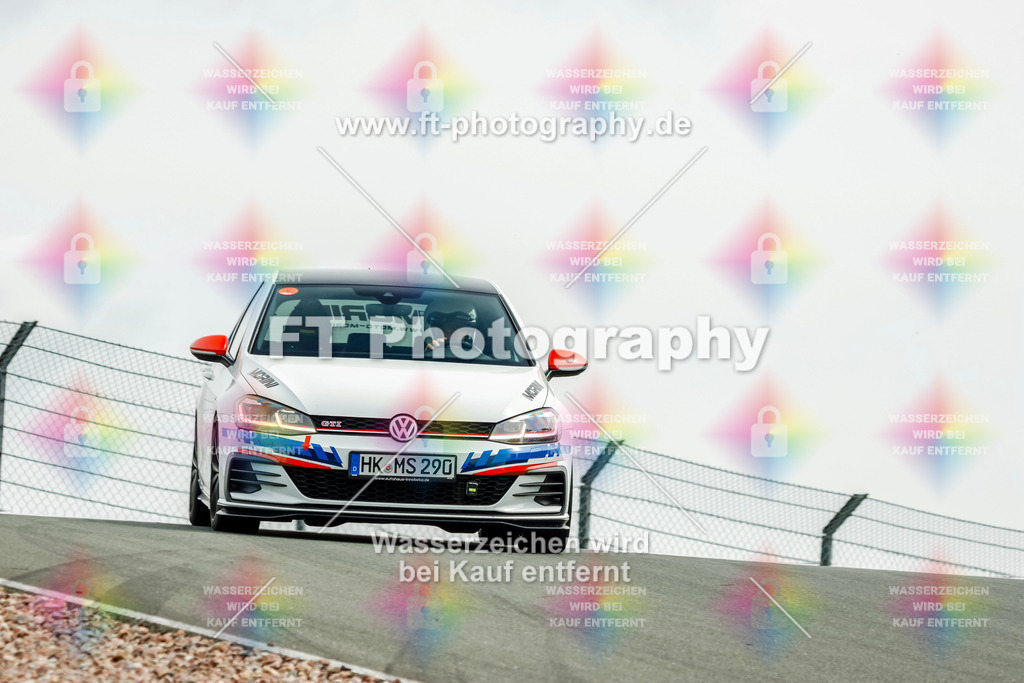 _GTS6284 | Hier findet Ihr Bilder von Touristenfahrten auf der Nürburgring Nordschleife oder von anderen Veranstaltungen die ich besucht habe. Viel Spass beim Durch Schauen 