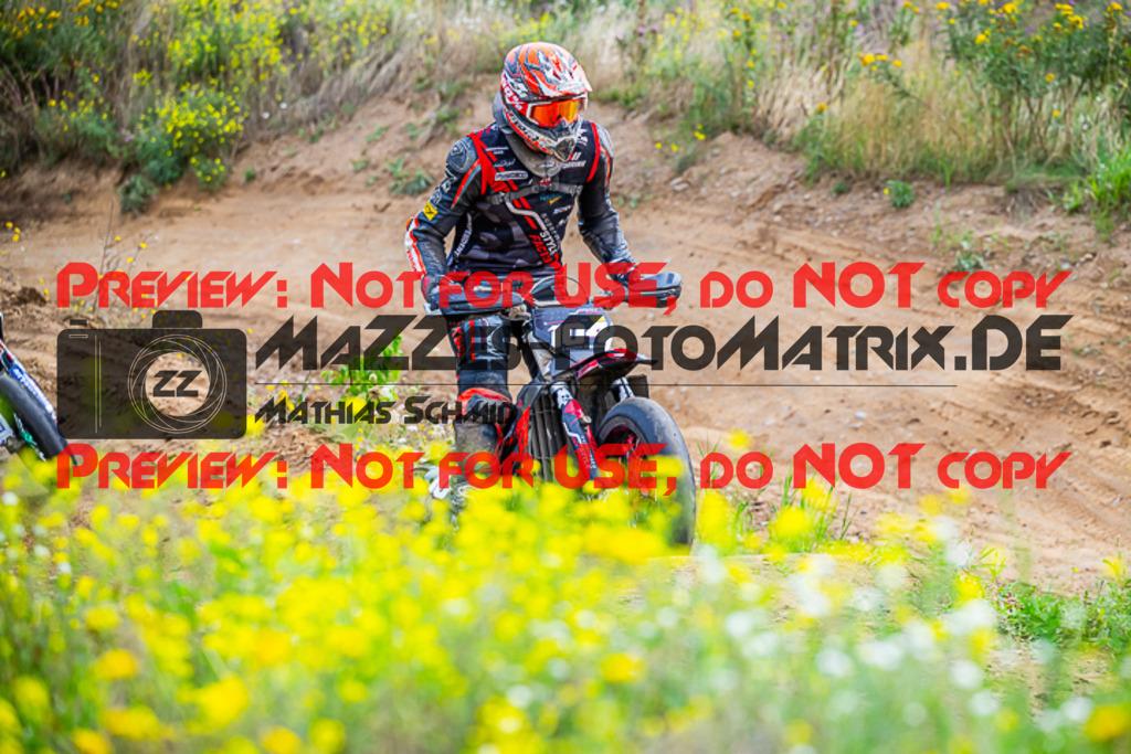 MaZZes_FotoMatrix_230813_6727 | S3