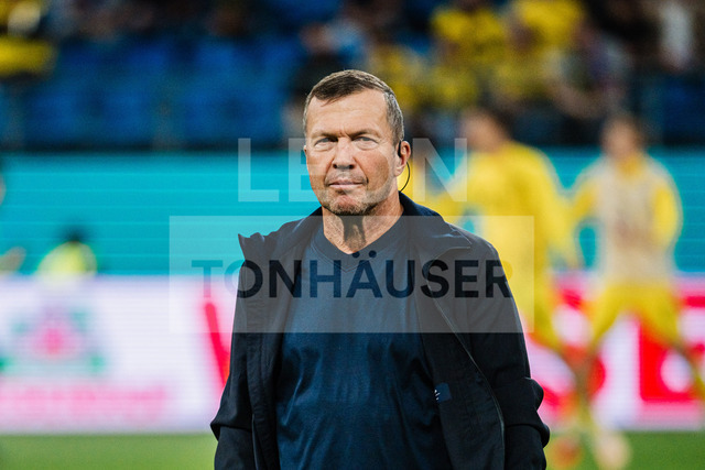 DFB-Pokal: HEBC - Borussia Dortmund, 01.09.2026 | Lothar Matthäus (TV-Experte); Fußball, DFB-Pokal, 1. Runde: HEBC vs. Borussia Dortmund am 01.09.2026 im Volksparkstadion, HamburgDFB REGULATIONS PROHIBIT ANY USE OF PHOTOGRAPHS AS IMAGE SEQUENCES AND/OR QUASI-VIDEO. - Realisiert mit Pictrs.com
