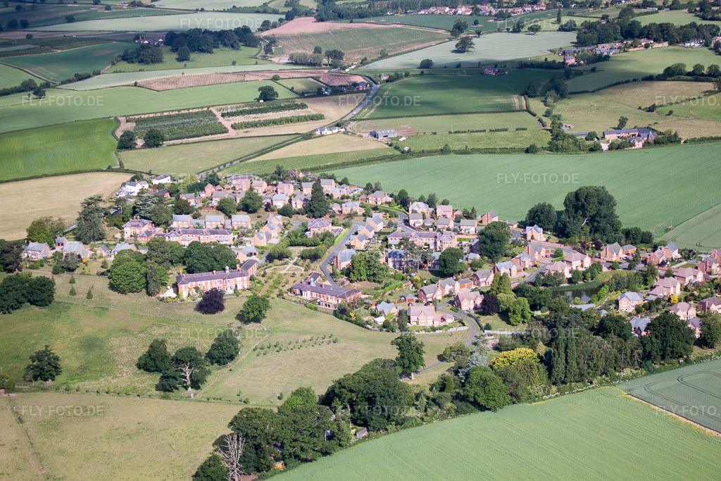 Luftbild: Ortsansicht in Burghill im Bundesland England in Vereinigtes Königreich. Foto: IMG_40603(39525).jpg vom 10.06.2011 durch Werner Riehm/FLY-FOTO.de