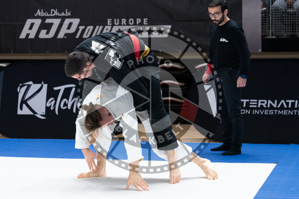20241012PBB3843 | Athletes compete during the AJP Tour Europe Continental Jiu-Jitsu Professional Championship on October 12, 2024 in Almere near Amsterdam, Netherlands. © Chiara Dazi / photoblackbelt