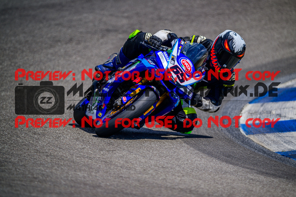 MaZZes_Fotomatrix_20250628_6007705_4879-2 | WEISS