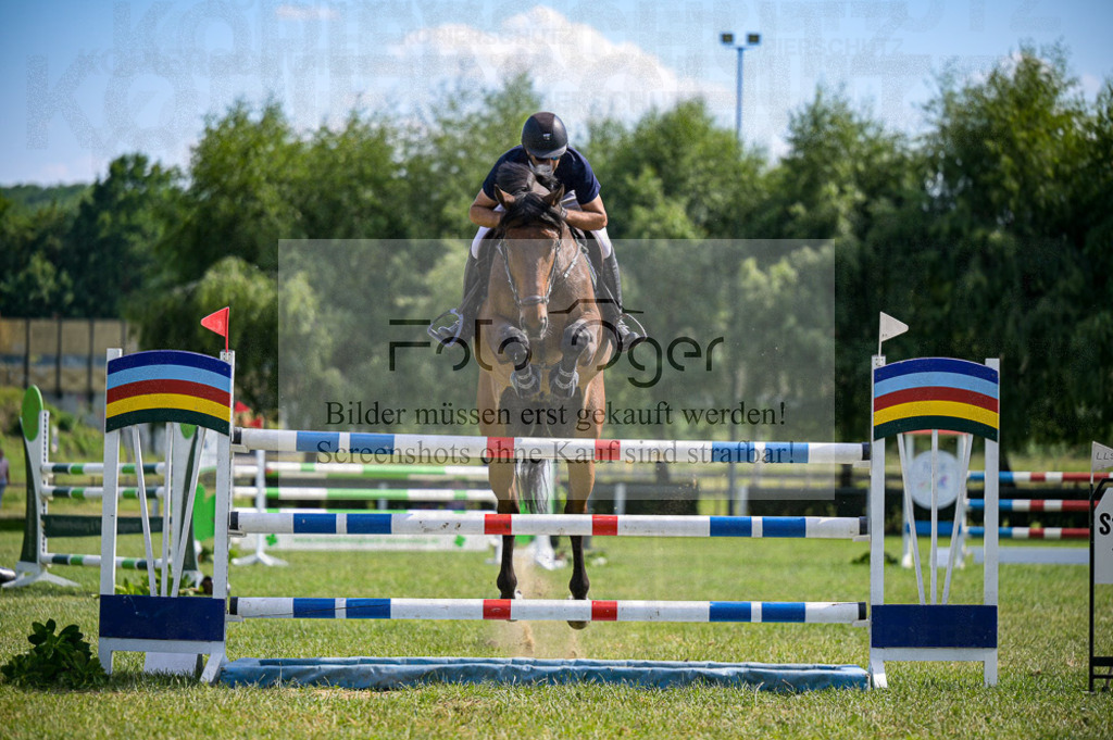 Reitturnier Voxtrup | Entdecke hochwertige Reitturnierfotos von Foto Oger. Professionell, emotional und authentisch – jetzt Lieblingsmomente im Shop bestellen.Deutschlandweite Turnierfotografie. - Realisiert mit Pictrs.com