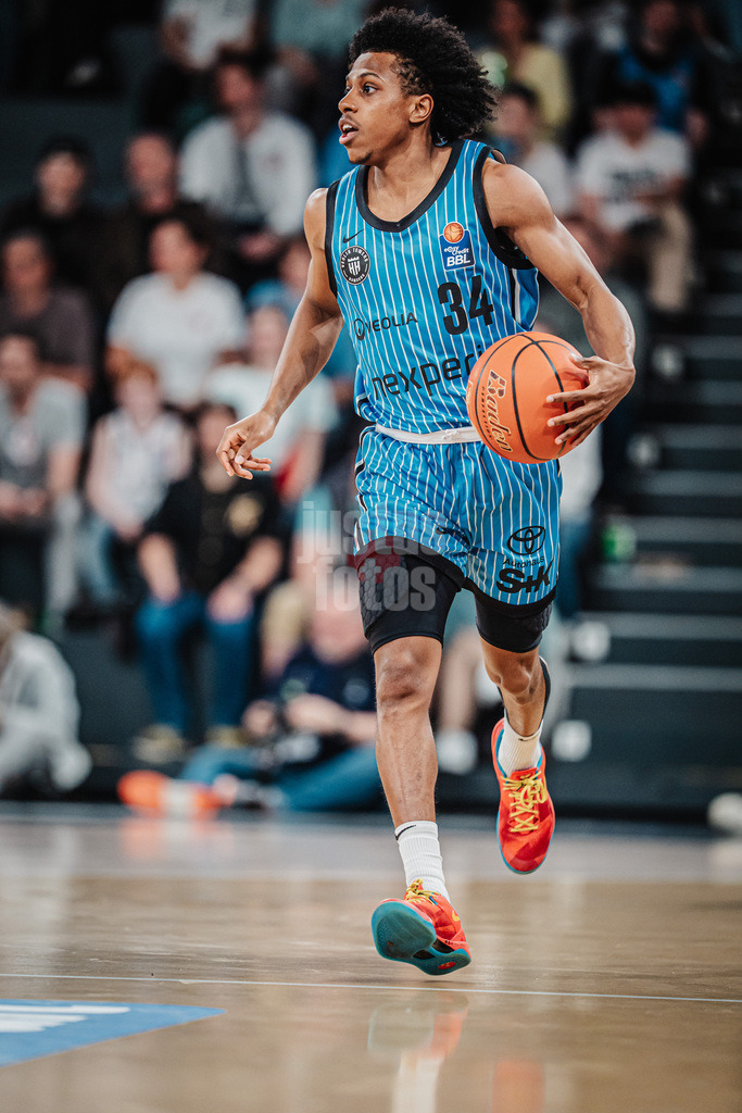 Basketball | Männer | Saison 2025/2026 | easyCredit Basketball Bundesliga | 13. Spieltag | Veolia Towers Hamburg vs. Rostock Seawolves | 22.04.2026 | Ross Williams (#34, Hamburg Towers)