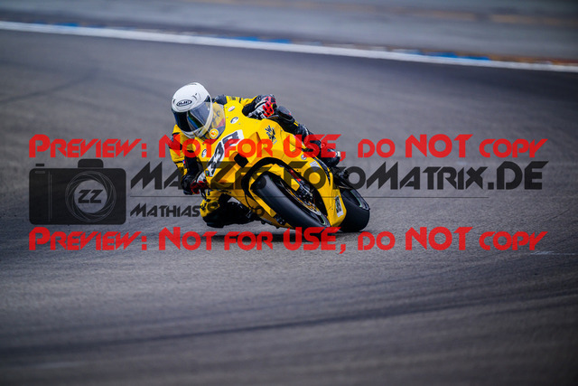 MaZZes_FotoMatrix_240614_6007705_9774 | WEISS