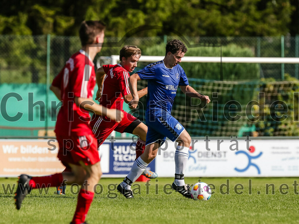 2023-09-09_089_FC_Langengeisling_III_gegen_FC_Fraunberg_II | Erding, Deutschland, 09.09.2023:
Fußball, C-Klasse 2023 / 2024, 6. Spieltag, FC Langengeisling III gegen FC Fraunberg II, Endergebnis: 1:2

Foto: Christian Riedel / fotografie-riedel.net