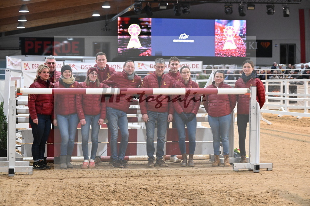 Team_Freispringen_3261884 | hf-fotografie - Realisiert mit Pictrs.com