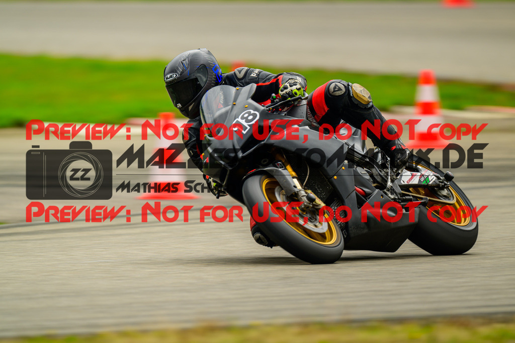 MaZZes_Fotomatrix_20241003_6007705_2310-2 | ROT