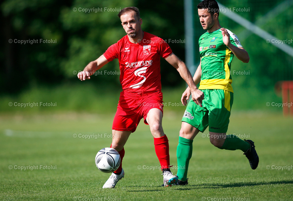 A_LUI_270523_01 | SPORT,FUSSBALL,LL OST ASKOE OEDT-SV HAKA TRAUN 27.05.2023 IM BILD:DEXTER GORYL OEDT 1B) UND BENJAMIN SCHIRL (TRAUN) FOTO:FOTOLUI