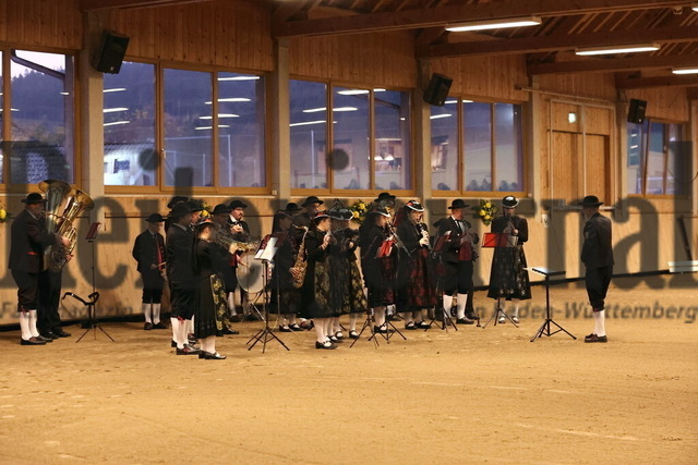 Sankt Märgen_Schauabend_2024 (2) | Alle Fotos der Reiterjournal Fotografin Doris Matthaes im Reiterjournal Online-Fotoshop. - Realisiert mit Pictrs.com