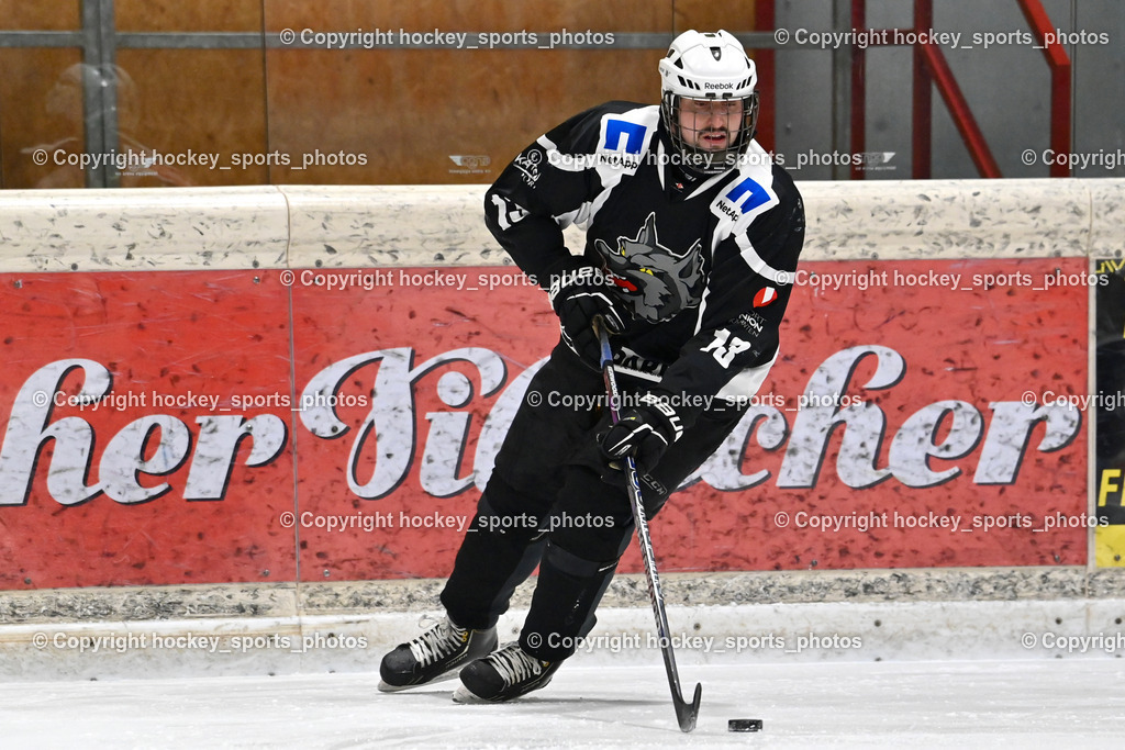 EC Tigers Paternion vs. Tarco Wölfe II | #13 Dobnig Helge Tarco Wölfe II, EC Tigers Paternion vs. Tarco Wölfe II, EC Tigers Paternion vs. Tarco Wölfe II am 19.12.2024 in Spittal an der Drau (Eissportzentrum Spittal), Austria, (Photo by Bernd Stefan)