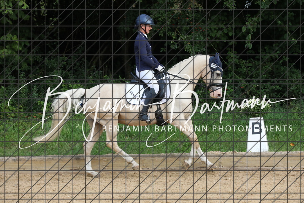 AZ2A1828 | Benjamin Bartmann Photomoments