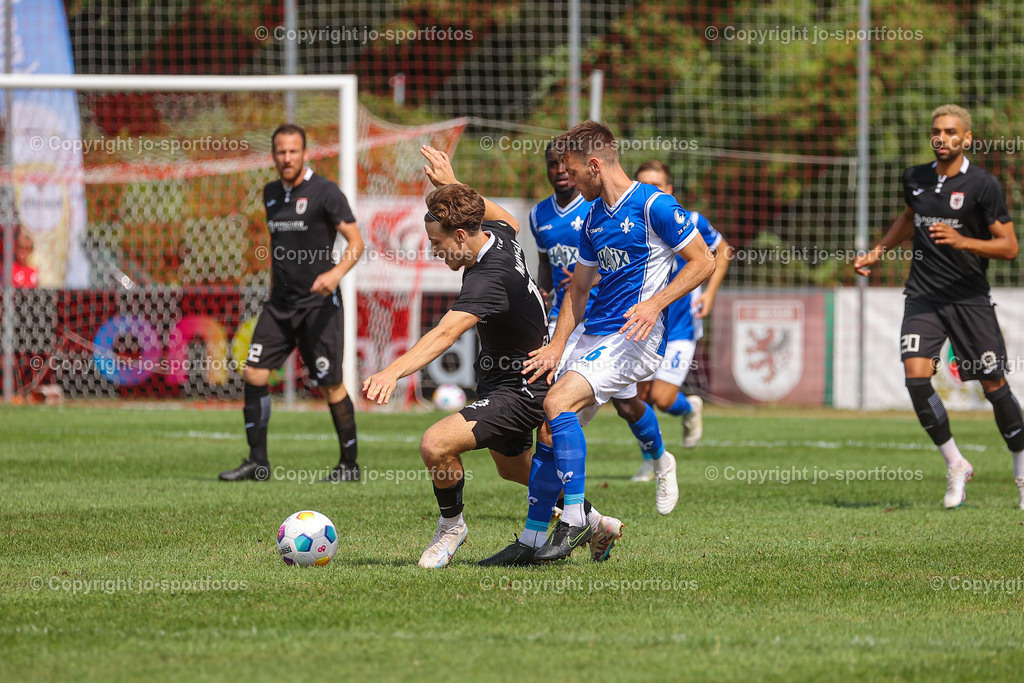 Giessen_Darmstadt (83) | 16.07.2023; Testspiel; Waldstadion Gießen; FC Gießen - SV Darmstadt 98; Ergebnis: 2:0 (0:0)