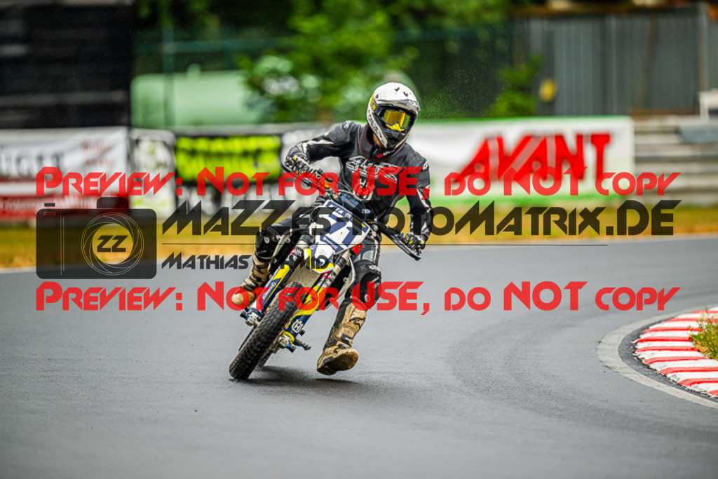 MaZZes_FotoMatrix_230701_5218 | S4