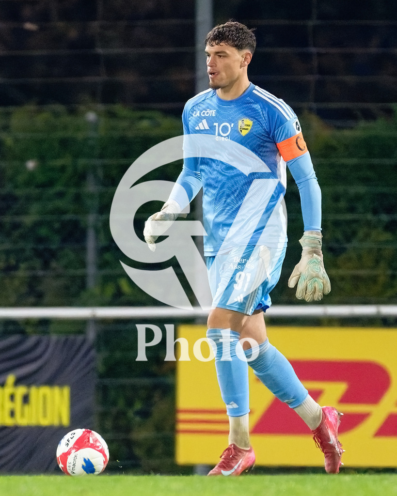 dieci Challenge League - FC Stade Nyonnais v Etoile Carouge FC |  during the dieci Challenge League match between FC Stade Nyonnais and Etoile Carouge FC at Centre sportif de Colovray in Nyon, Switzerland