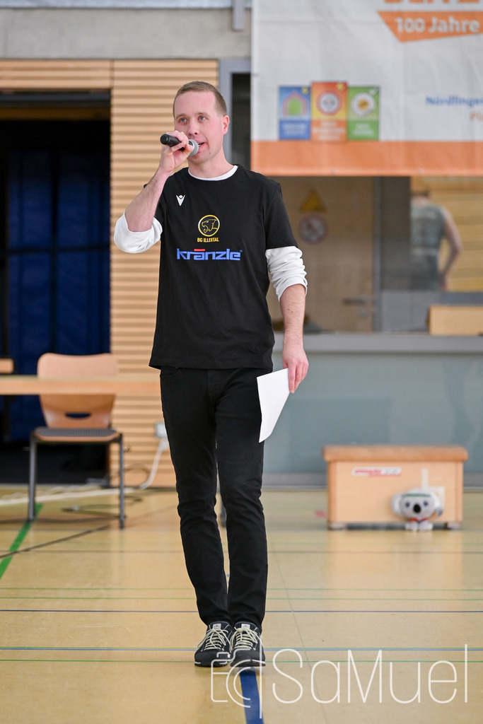 20260425-SML_9743 | Sa-Muel - Realisiert mit Pictrs.com