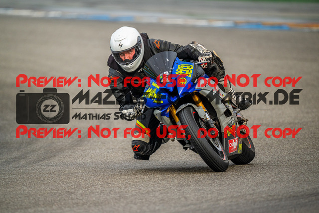 MaZZes_Fotomatrix_20240401_6007705_3716 | Fotograf Mathias Schmid
Sportfotograf,
Eventfotograf,
Hochzeitsfotograf,
Portraitfotograf