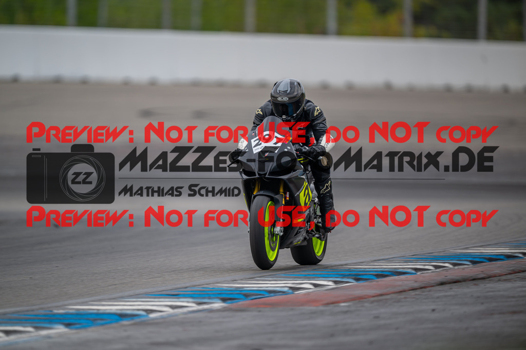 MaZZes-Fotomatrix-20260809-576580 | R1