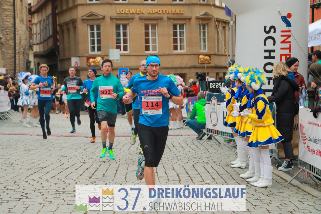 VR Bank Hauptlauf 10000m | 3 Koenigslauf 2023 - Realisiert mit Pictrs.com