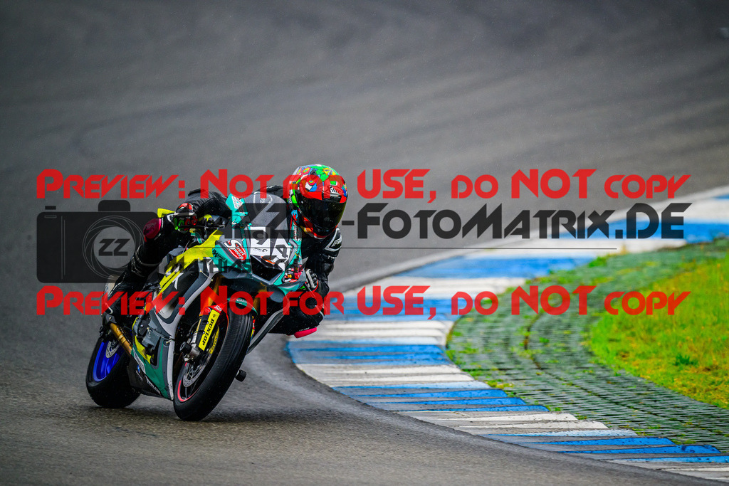 MaZZes_FotoMatrix_240614_6007705_2-91 | Fotograf Mathias Schmid
Sportfotograf,
Eventfotograf,
Hochzeitsfotograf,
Portraitfotograf