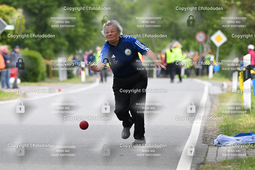 DSC_5944 | Erika Ölrichs / Stedesdorf Platz 6 = 961mFrauen IV - Gummi