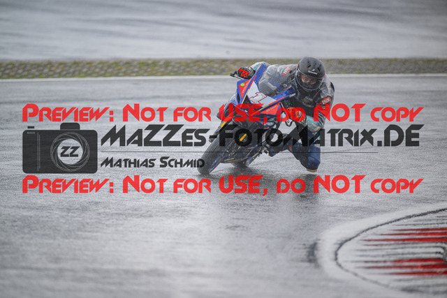 MaZZes_FotoMatrix_240830_6007705_2257 | R7