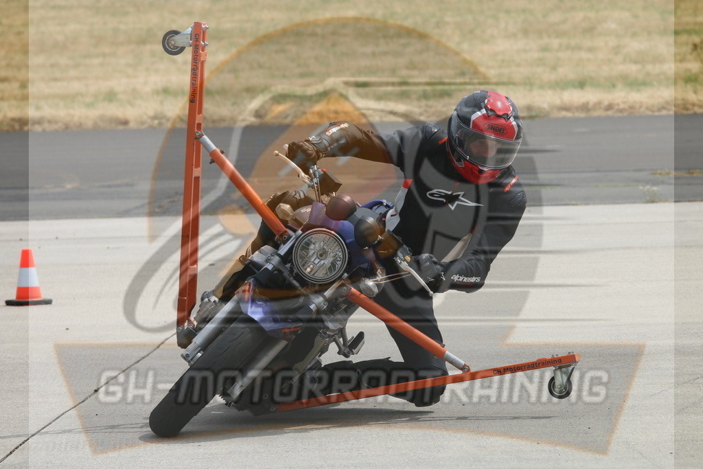IMG_3260 | gh-motorradtraining-foto.de - Realisiert mit Pictrs.com