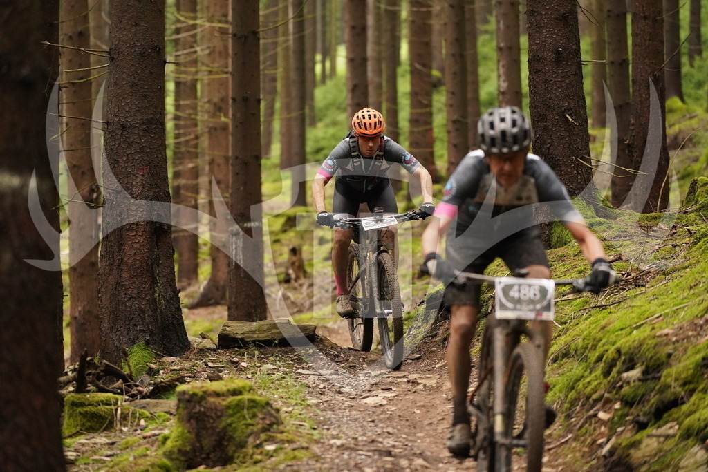 A9_04891 | Fotogalerie der Treibjagd im Dunkelwald - Dein MTB Etappenrennen im Erzgebirge - Realisiert mit Pictrs.com