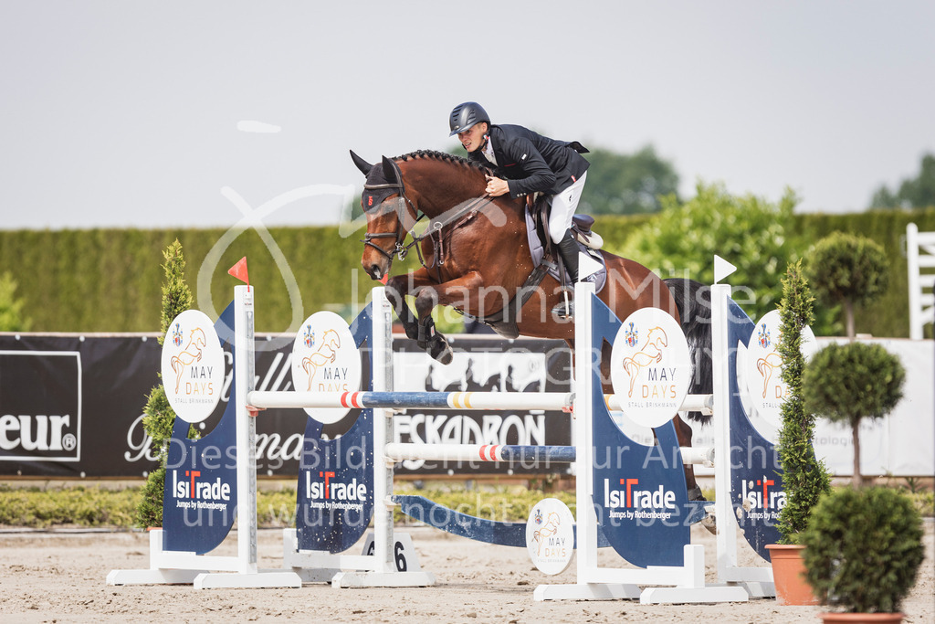 250530_MayDays_SprPf-M-438 | Deine schönsten Turniermomente als professionelle Fotos! Entdecke hochwertige Pferdesport-Fotografie im Online-Shop. Jetzt Fotos finden & bestellen!