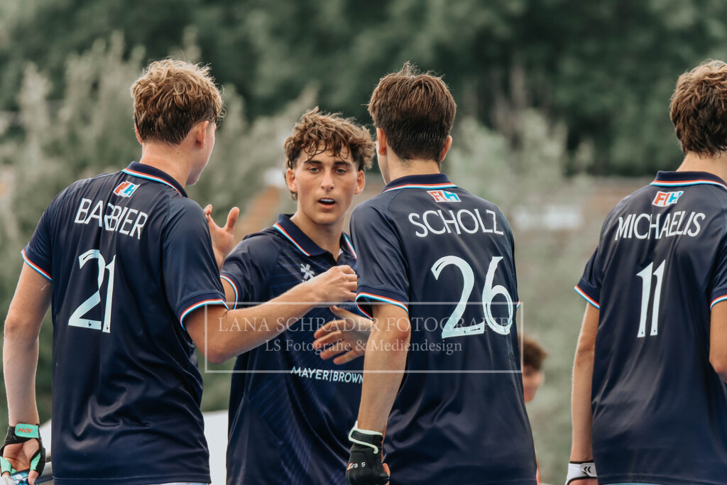 EM_MU18_F_GER-FRA_Lille_bearbeitet (276 von 433) | lanaschraderfotografie - Realisiert mit Pictrs.com