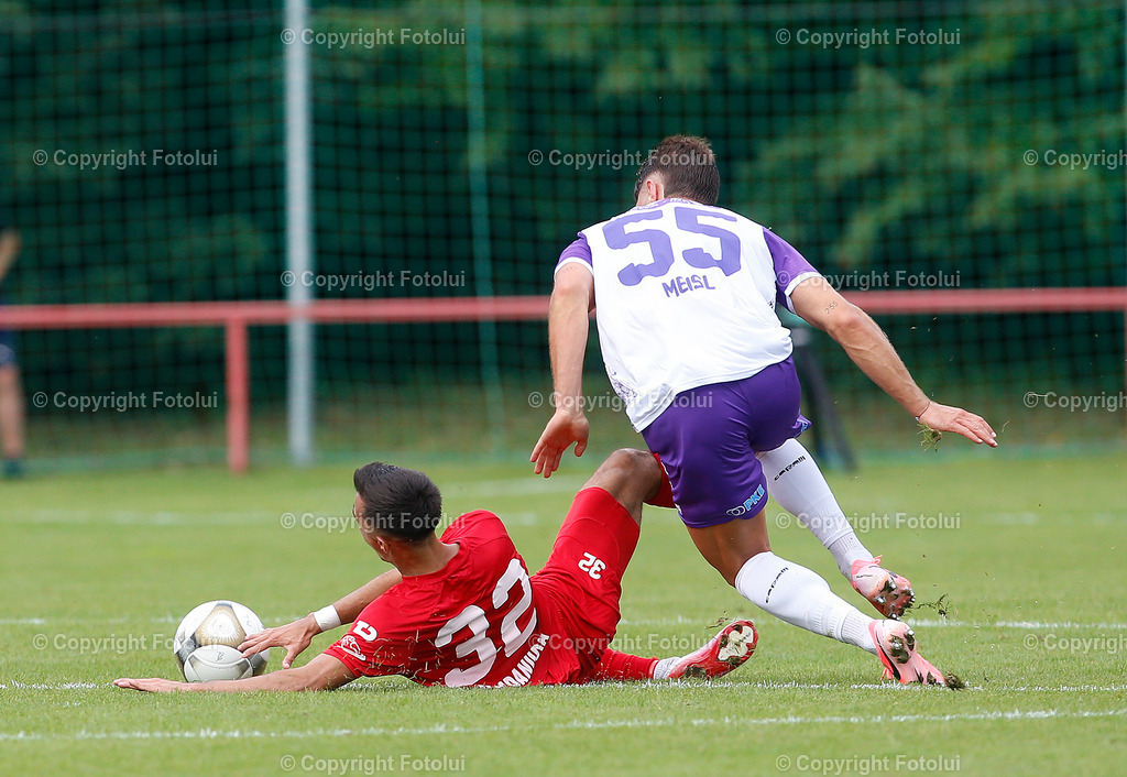 A_LUI_26072025_26 | SPORT,FUSSBALL,UNIQA OEFB CUP 1.RUNDE   26.07.2025 ASKOE OEDT-AUSTRIA SALZBURG IM BILD: FILIP BRESKIC   (OEDT) UND  LUCA EMANUEL MEISL (SALZBURG) FOTO:FOTOLUI