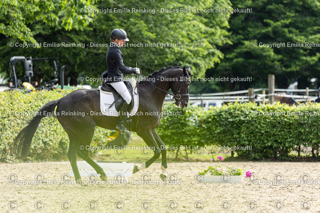 CL5A5614 | Emilia Reinking Fotografie - Realisiert mit Pictrs.com