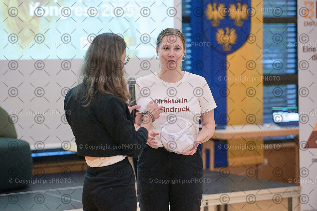 407_202509_EmployerBranding_NZ6_0597 | proPHOTO - Realisiert mit Pictrs.com