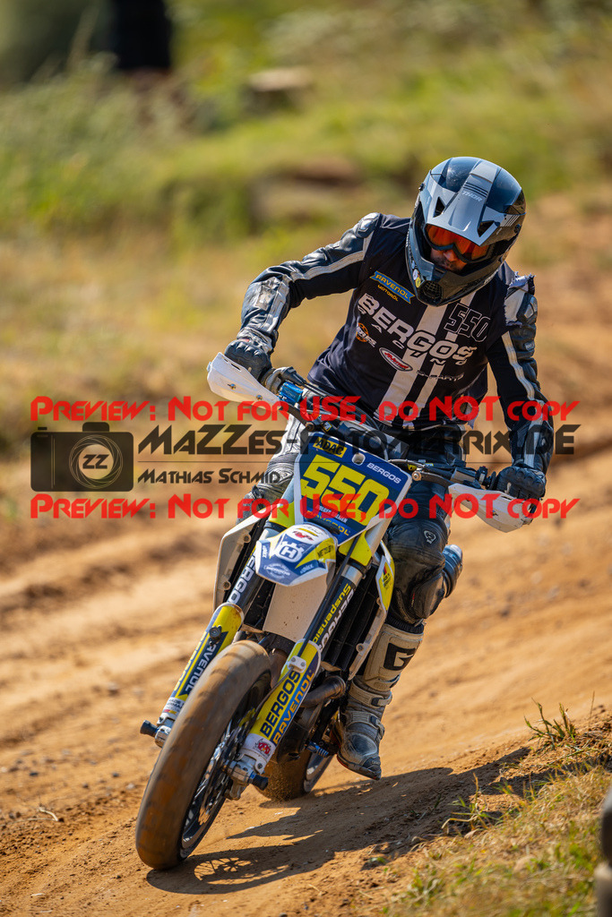 MaZZes-Fotomatrix-20260815-598059 | S2