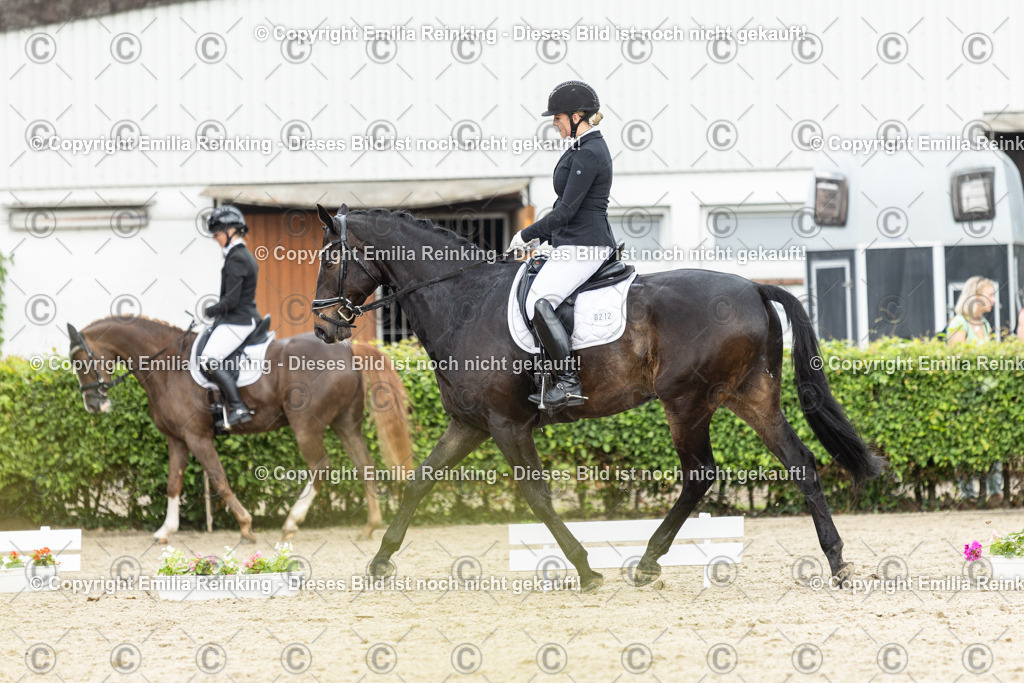 CL5A1049 | Emilia Reinking Fotografie - Realisiert mit Pictrs.com