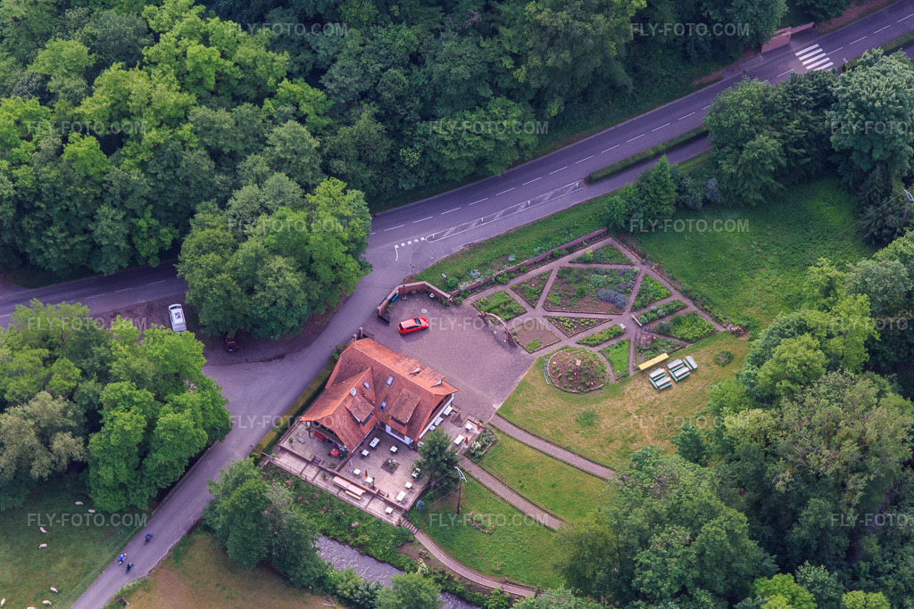 Aerial view: Café and garden on the Lauter river in the district Sankt Germanshof in Wissembourg in the state Bas-Rhin, France.Photo: IMG_100718.jpg taken on 06/05/2017 by Werner Riehm/FLY-FOTO.comResolution of the original: 5472 x 3648 px