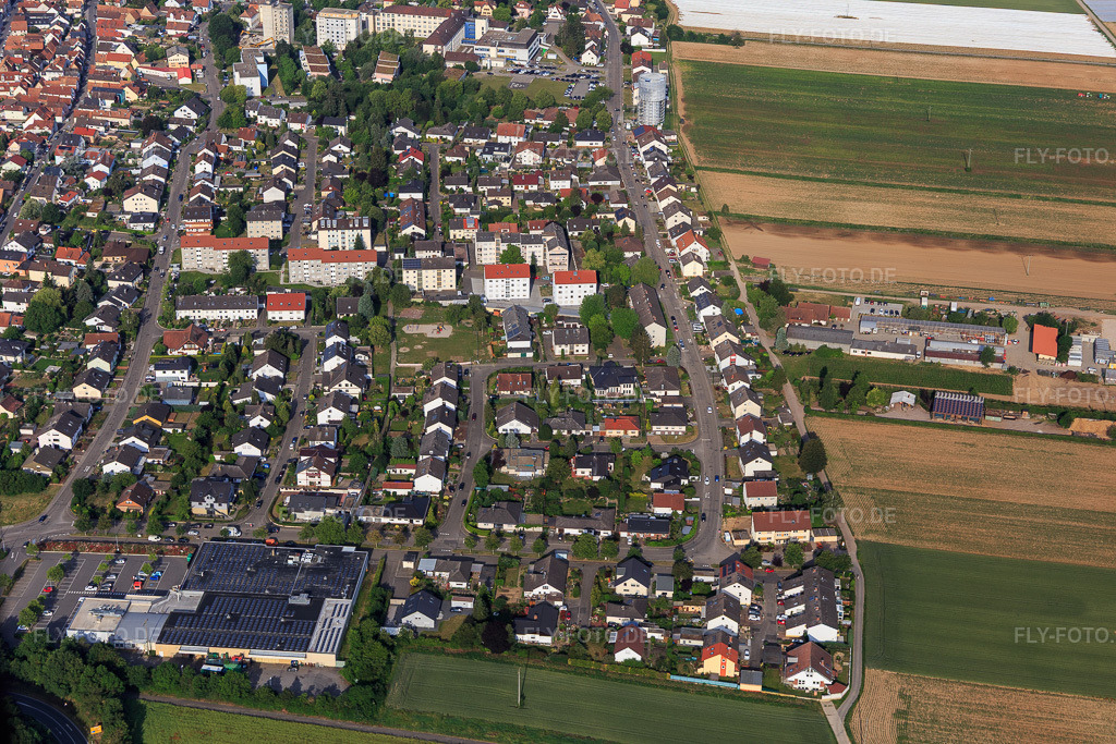 Luftbild: SBK und Am Wassturm in Kandel im Bundesland Rheinland-Pfalz in Deutschland. Foto: IMG_120857.jpg vom 03.06.2020 durch Werner Riehm/FLY-FOTO.de