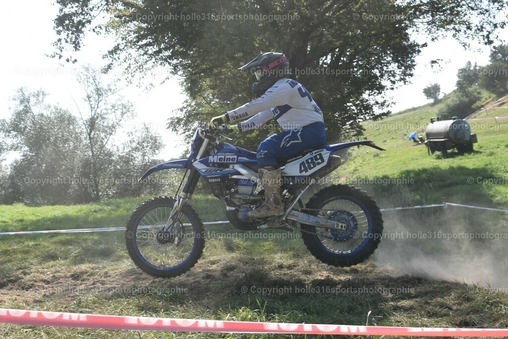 DSC_0102 | Sportfotografie , Motorsport, Motoross, Reitsport, Mointainbike, Enduro,
Landschaft , Outdoor, Eventfotografie, Landschaft, Bilder online bestellen - Realisiert mit Pictrs.com