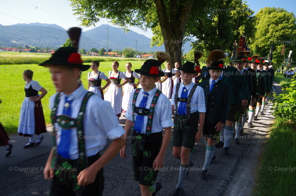 IMGP4884 | fotografiert von Axel PollmannLeonhardi Wallfahrt Benediktbeuern und Murnau, Fronleichnam, Fasching, Landschaft im Loisachtal und Benediktbeuern  - Realisiert mit Pictrs.com