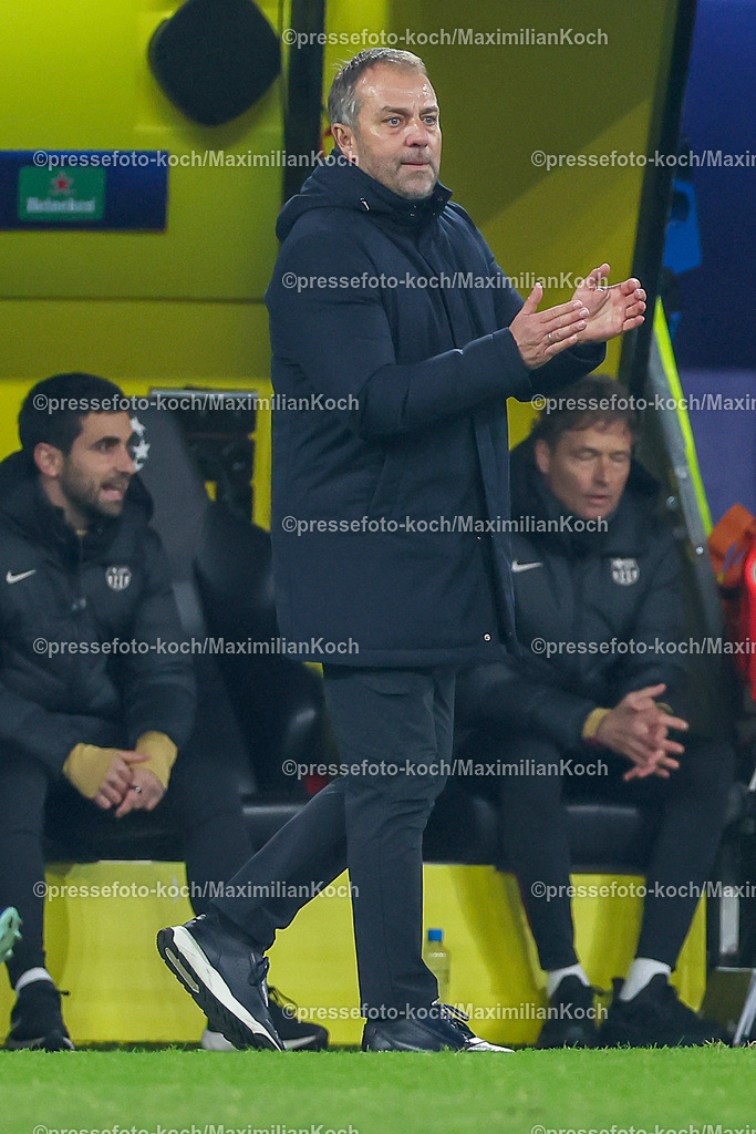UCL11122401022 | 11.12.2024, UEFA Champions League, Borussia Dortmund - FC Barcelona, 8. Spieltag, Signal Iduna Park, Saison 2024 2025: Cheftrainer Hans-Dieter Hansi Flick (Barca)