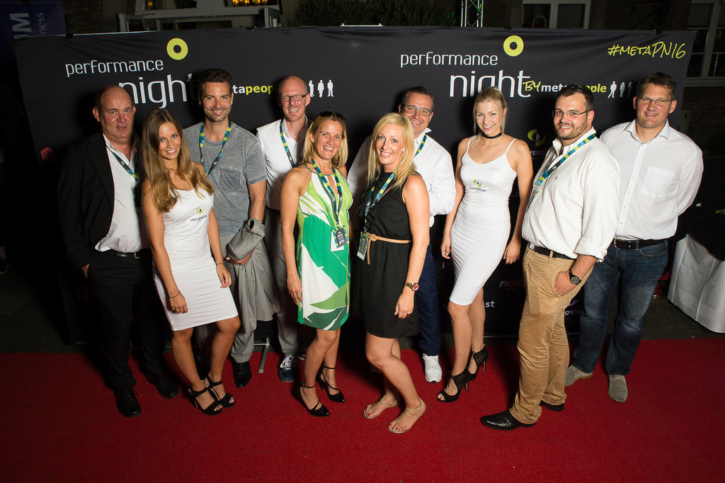 096metapn16 | Fotograf Köln - Realisiert mit Pictrs.com